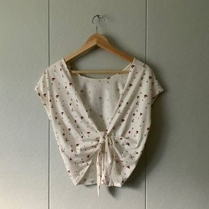 Cute Wilfred Tied Crop Open Back